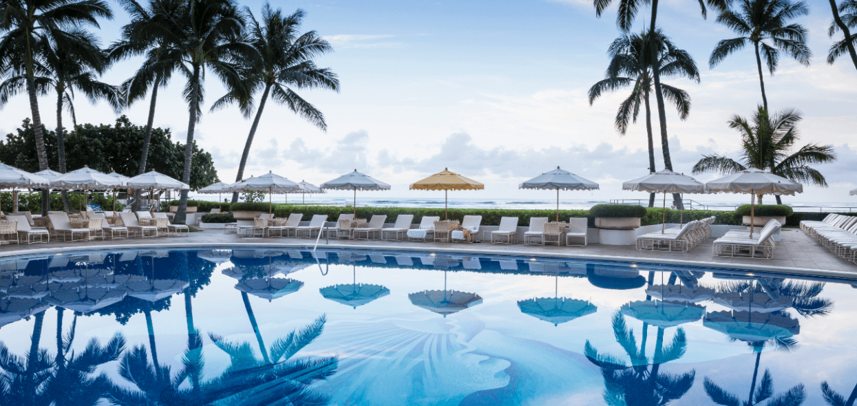 Halekulani pool