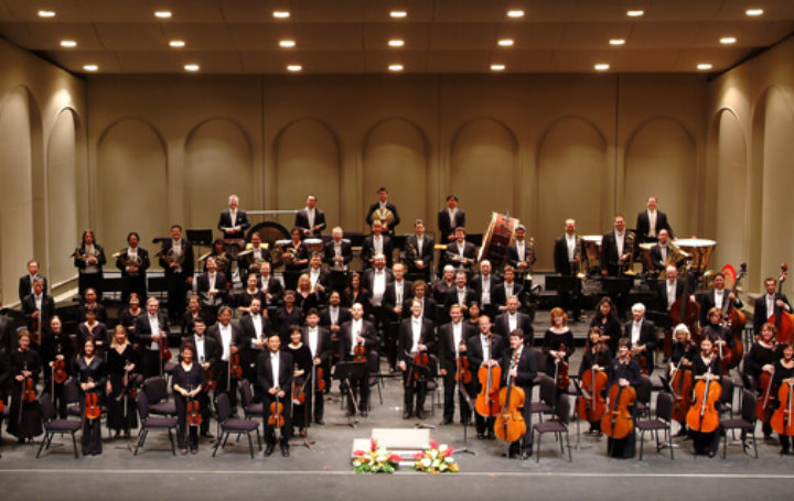Hawaii Symphony Orchestra on stage