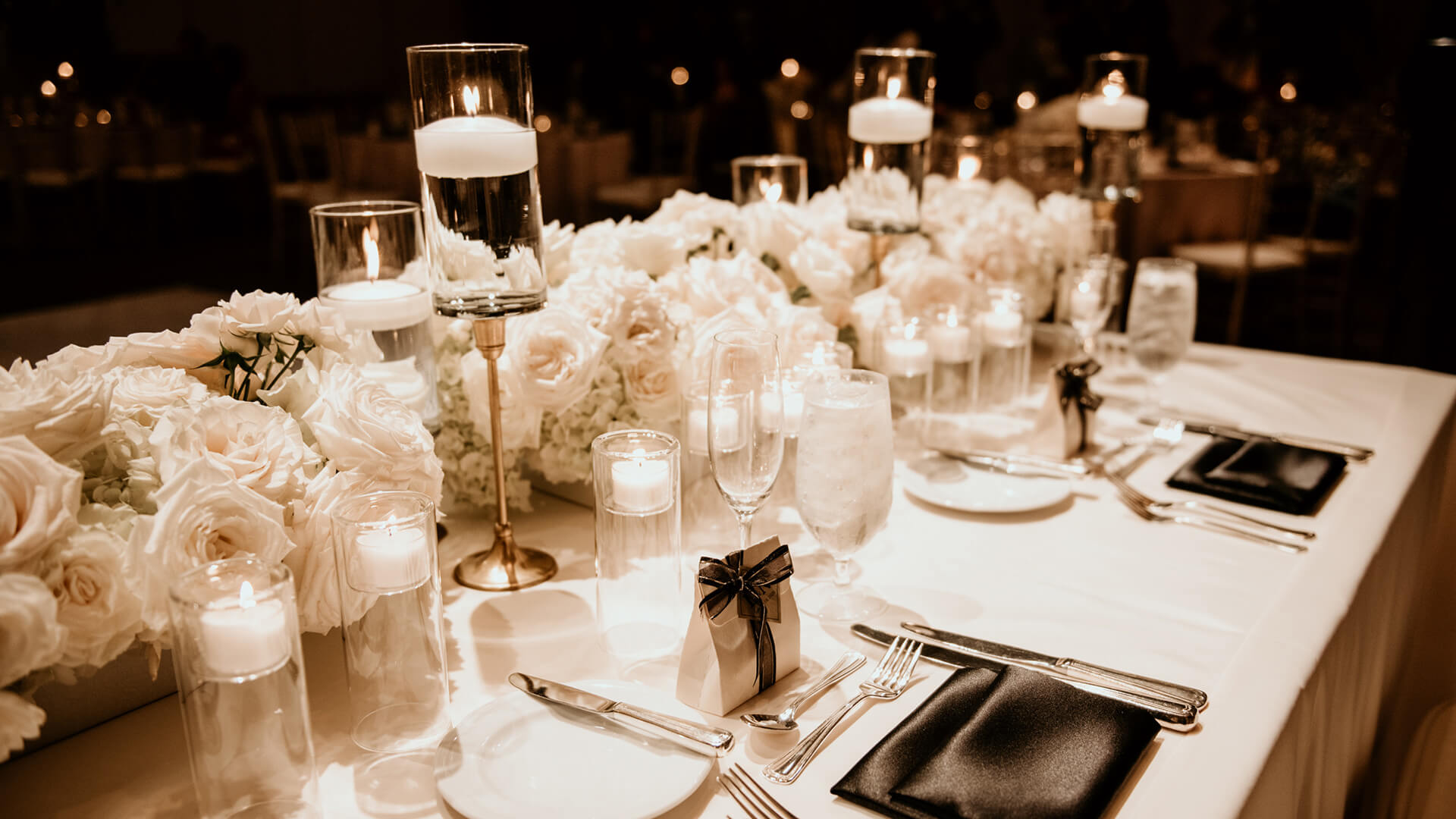 Halekulani banquet setup