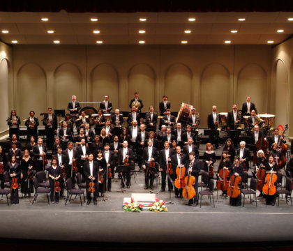 Hawaii Symphony Orchestra on stage