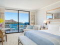 Diamond Head Ocean Front Prime King Bed | Diamond Head Oceanfront King with Tub (Mobility and Hearing Accessible)