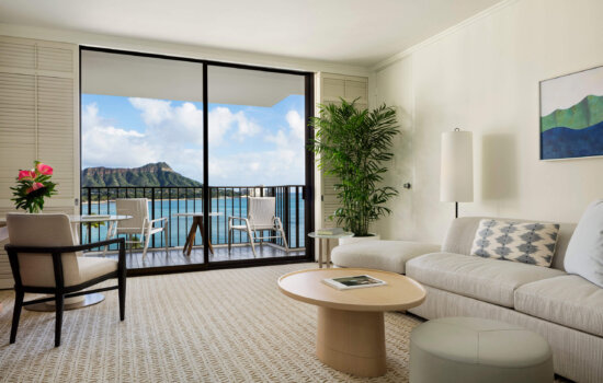 Diamond Head Suite (Living Room) | Diamond Head Suite