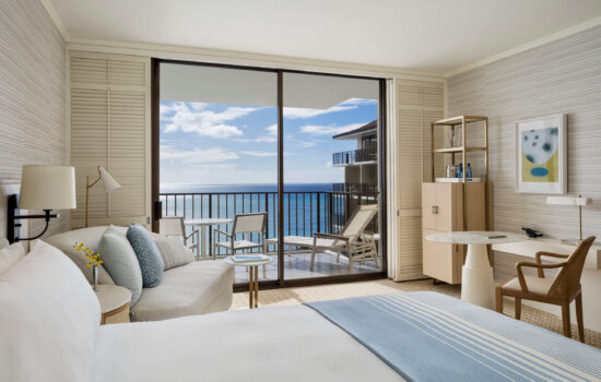 Ocean front King bed | Oceanfront King with Roll-In Shower (Mobility and Hearing Accessible)