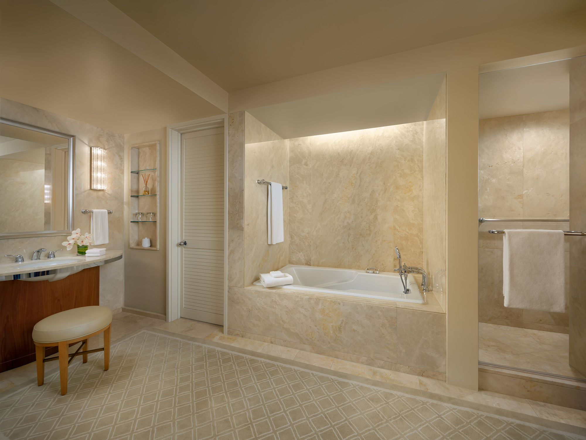 Royal Suite Bathroom